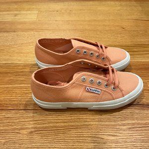 Superga 2750 Cotu Classic Sneaker size 6.5